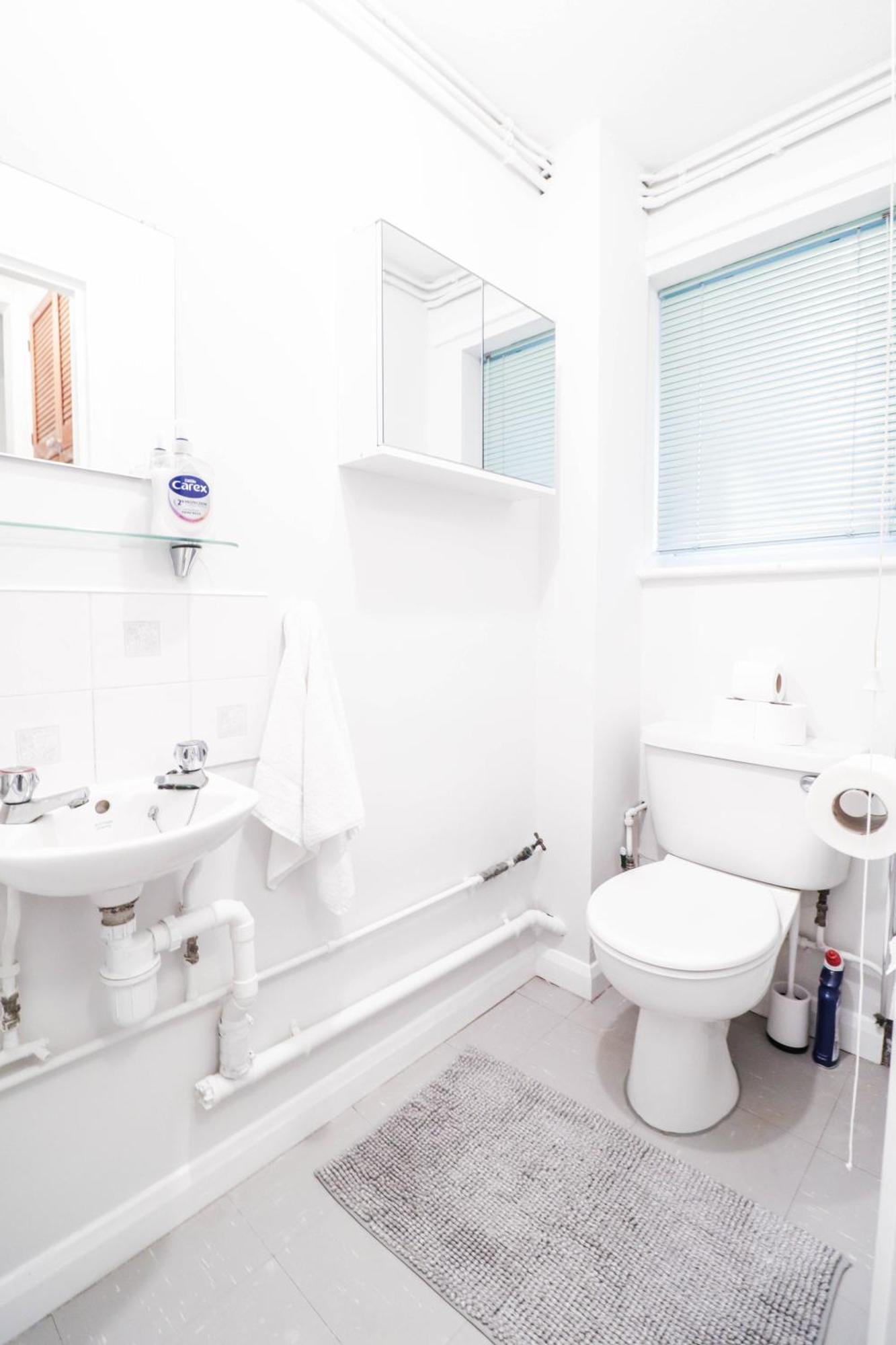Bright And Spacious Contractor House L Parking! Borehamwood Exterior foto